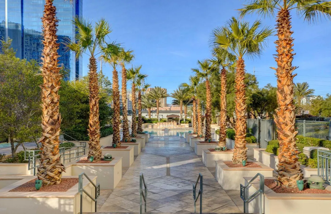 The Signature Mgm Condos-1